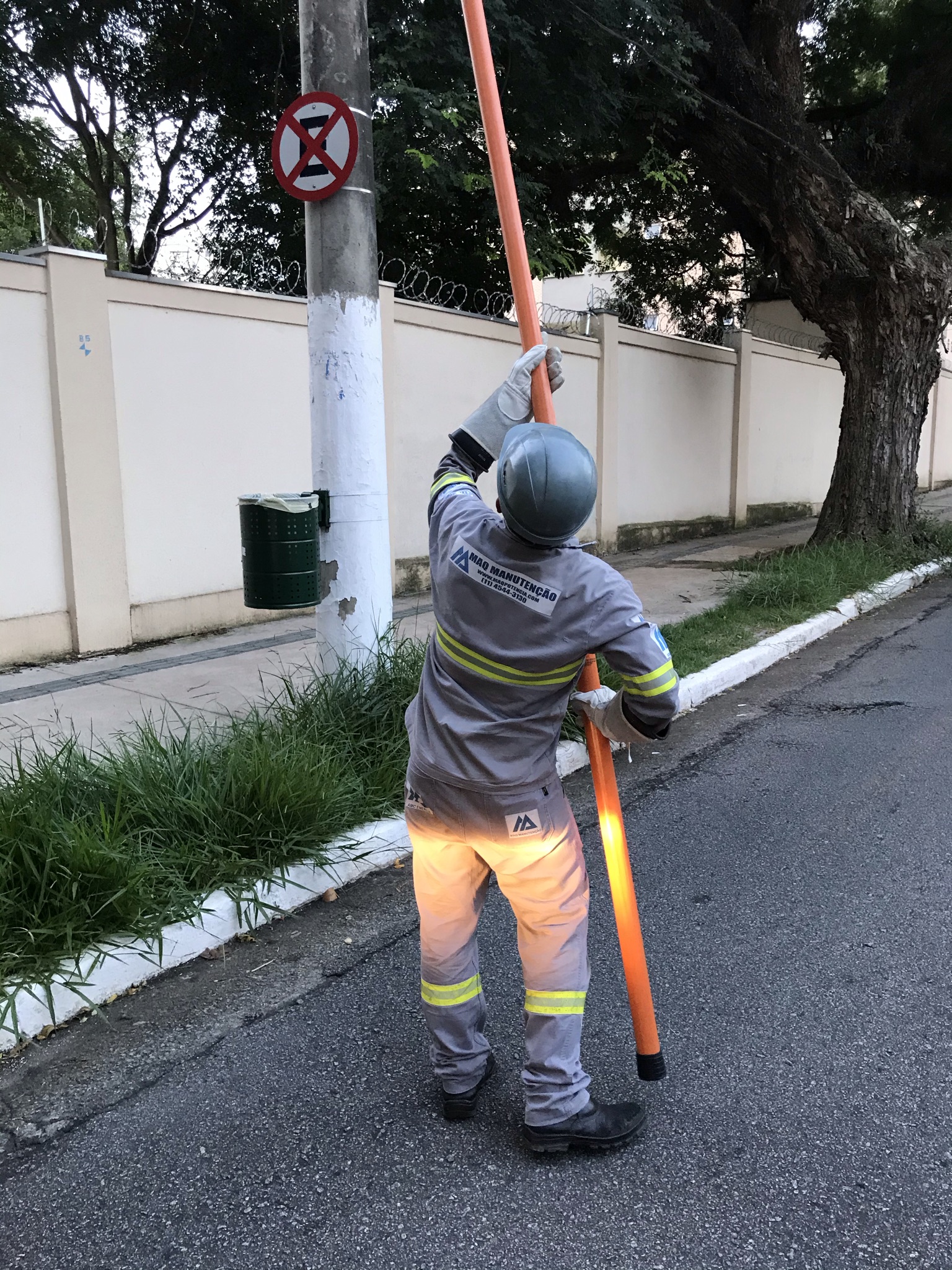 Serviço da MAQ Potência em chave seccionadora